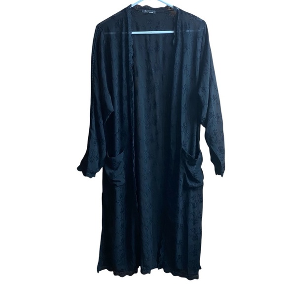 the clothing company Jackets & Blazers - The clothing company Black Lace Floral Long Line Open Front Duster Cardigan Sz S